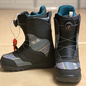 Burton Mint BOA snowboard boots